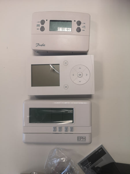 PLEASE READ ALL - Danfoss  FP715SI Programmer DIRECT FITTING REPLACEMENT **(Discontinued Product from Danfoss Dec 2019 - over 3 years