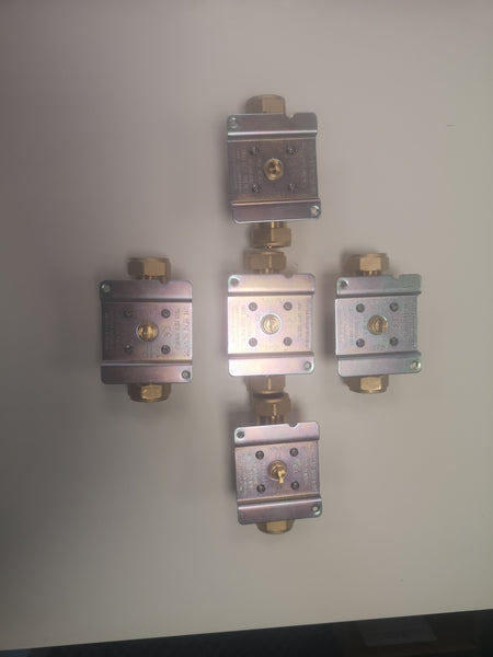Pack of 5 HPV22 Danfoss Brass Body 22mm to Fit Danfoss HPA2 Actuator -FREE SHIPPING